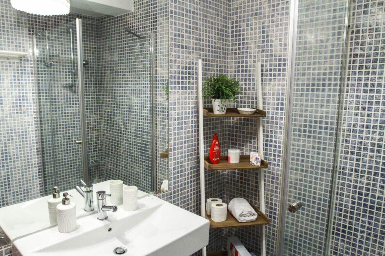Cozy And Spacious Apartment In Graca, Lisboa Exteriör bild